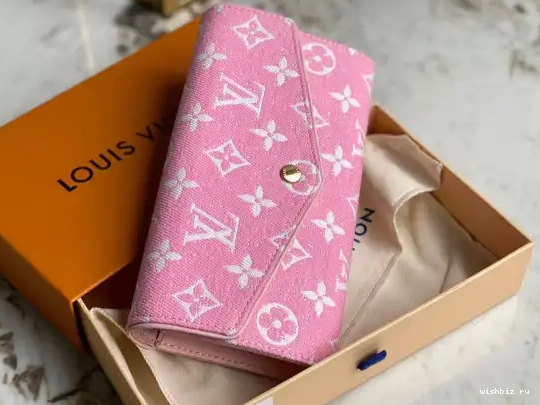 WIS SARAH Vuitton Louis WALLET 0324